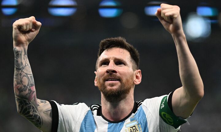 Messi ghi siêu phẩm, báo Argentina sung sướng gọi tên vị cứu tinh