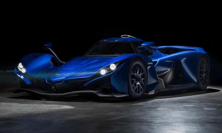 Siêu xe Praga Bohema giá 1,3 triệu USD sử dụng động cơ của Nissan