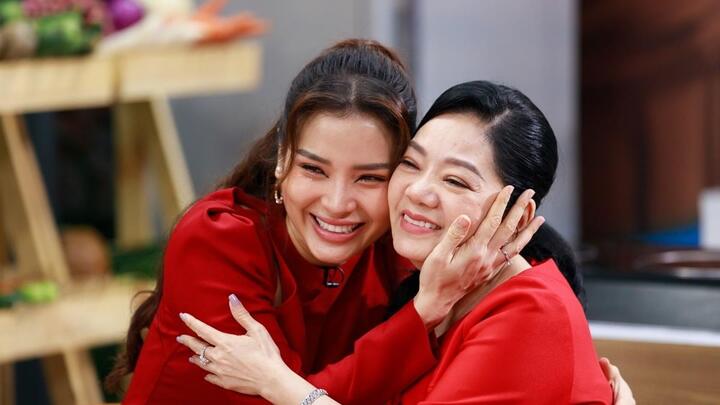 Phương Trinh Jolie mang thai 3 tháng, tiết lộ hành trình đặc biệt để có con