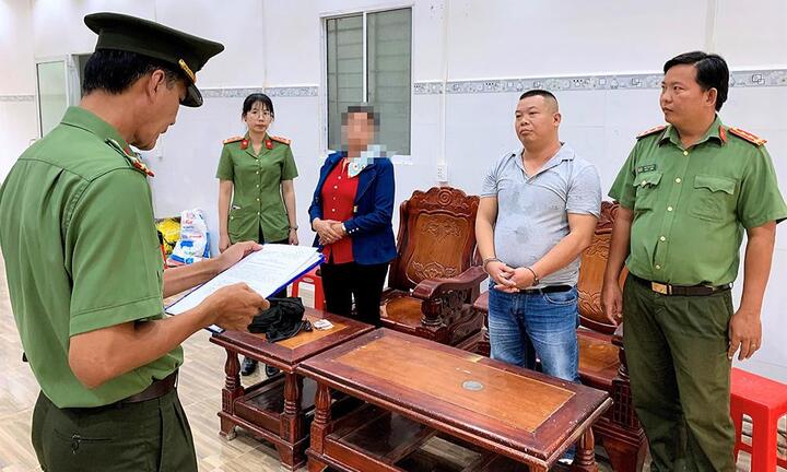 Bắt nghi phạm cưỡng ép gần 60 người Việt ở lại nước ngoài trái phép