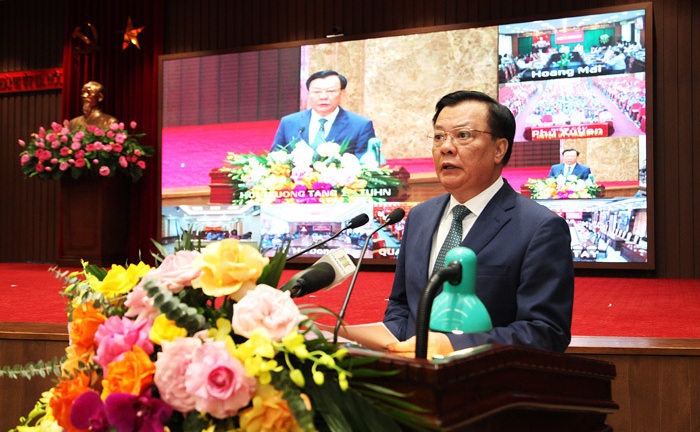 Bí thư Thành uỷ Hà Nội Đinh Tiến Dũng đối thoại với phụ nữ Thủ đô