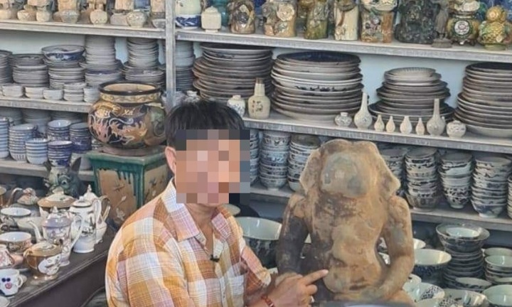 Giới buôn cổ vật: Trắng đen nhộm nhoạm, lừa lọc vô biên