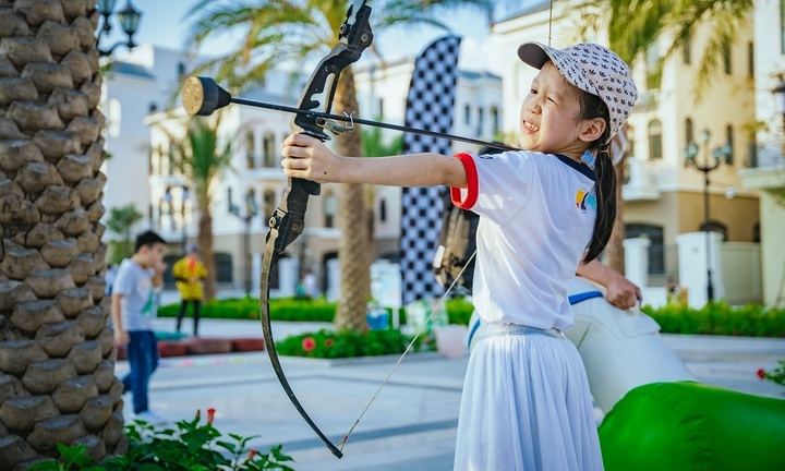 Cuối tuần hạnh phúc của cư dân Vinhomes Ocean Park 2 - The Empire