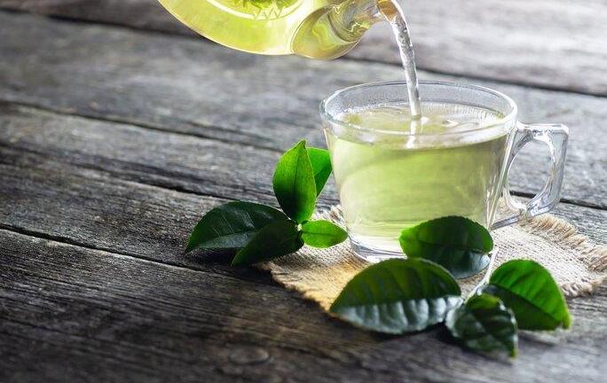 Trà xanh tốt nhưng đại kỵ với những người này