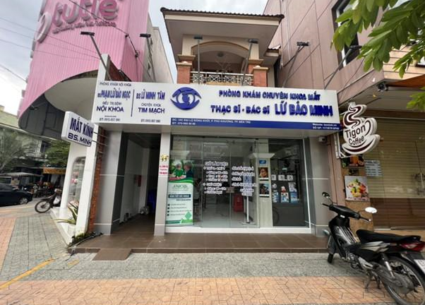 Phòng khám mắt Ths.BS Lữ Bảo Minh lần đầu triển khai Ortho-K tại Bến Tre