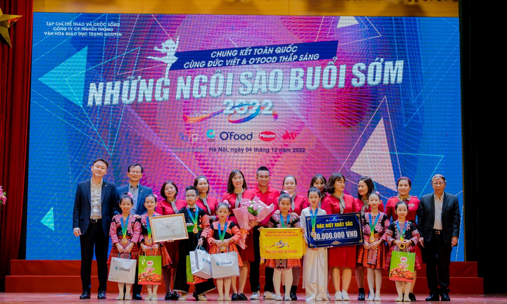 Chung kết cuộc thi 'Những ngôi sao buổi sớm' gay cấn với những tiết mục công phu