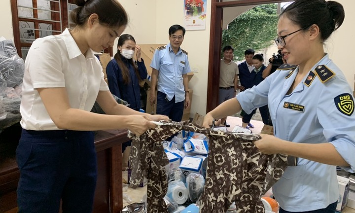 Nghệ An: Tiêu hủy hơn 11.000 đơn vị hàng hóa là tang vật vi phạm hành chính