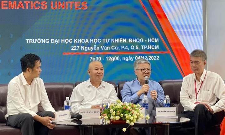 Vì sao rất ít sinh viên theo học Toán?