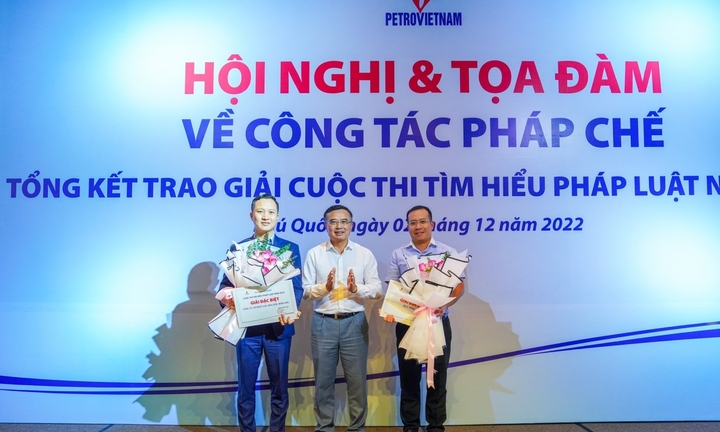 Petrovietnam tổ chức hội nghị và tọa đàm về công tác pháp chế