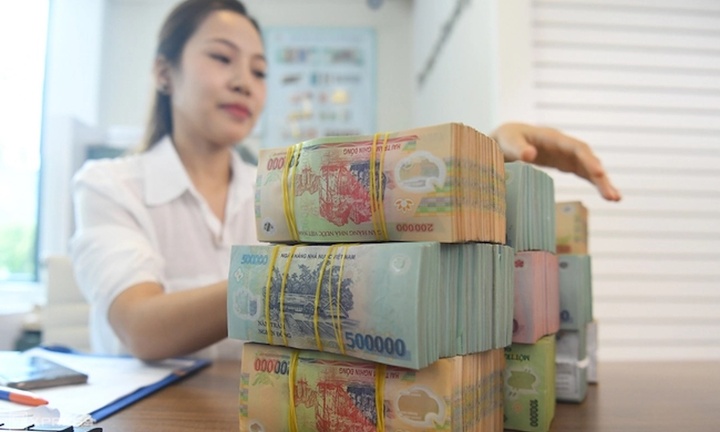NHNN nới room tín dụng: Tin vui cho thị trường cuối năm, BĐS được tiếp sức