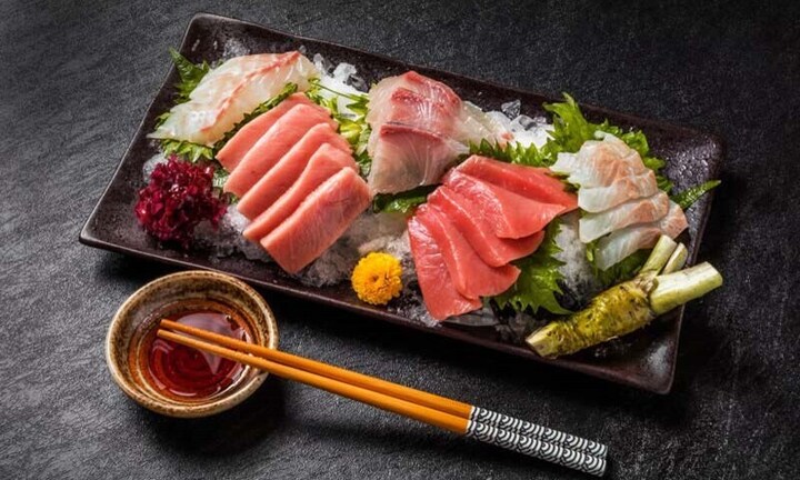 Chuyên gia khuyến cáo chỉ nên ăn sashimi trong 30 phút