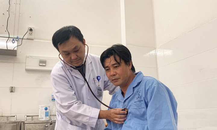 Tài xế xe ôm công nghệ bị đâm 6 nhát thủng tim kể lại lúc giằng co với tên cướp