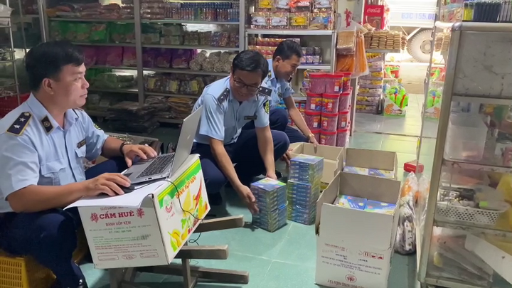 Tiền Giang: Phát hiện gần 200 hộp nhang muỗi giả mạo nhãn hiệu Ranger Scout