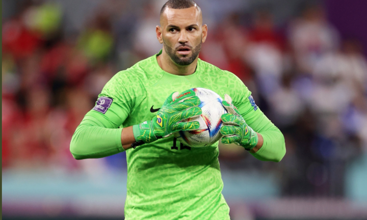 Quyết định thay người nhân văn của HLV Brazil