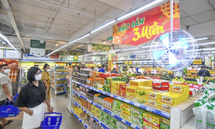 Đặc sản vùng miền đổ bộ siêu thị, người tiêu dùng thích thú