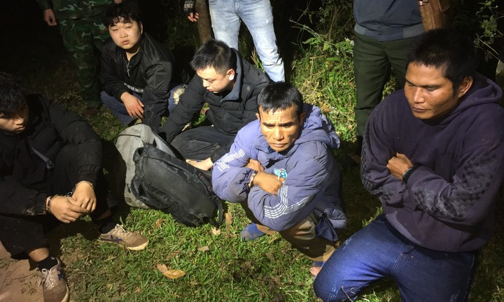 Liên tiếp phá những đường dây đưa người Trung Quốc xuất nhập cảnh trái phép