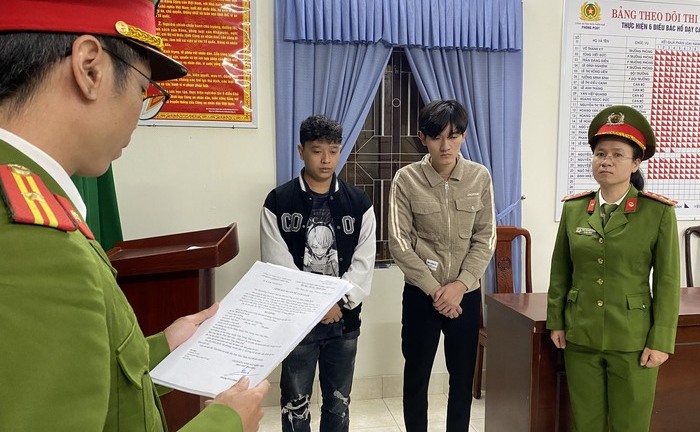 Hai nam thanh niên lấy cắp 300.000 bộ hồ sơ thông tin cá nhân để bán kiếm lời