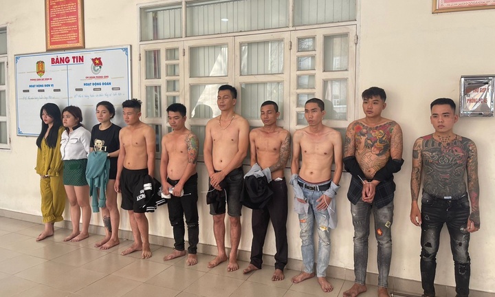 Băng cướp dùng súng khống chế, cướp tài sản người đi đường ở Đồng Nai