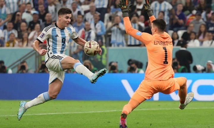 Trực tiếp bóng đá Argentina 3-0 Croatia: Messi nhấn chìm Croatia