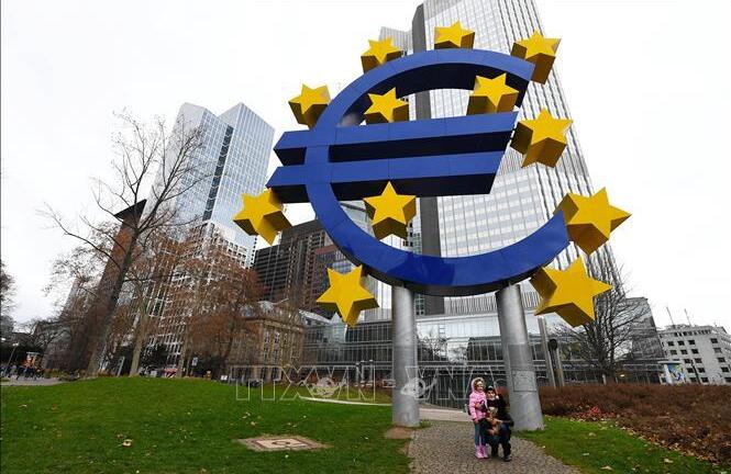 ECB tăng lãi suất lần thứ 4 liên tiếp