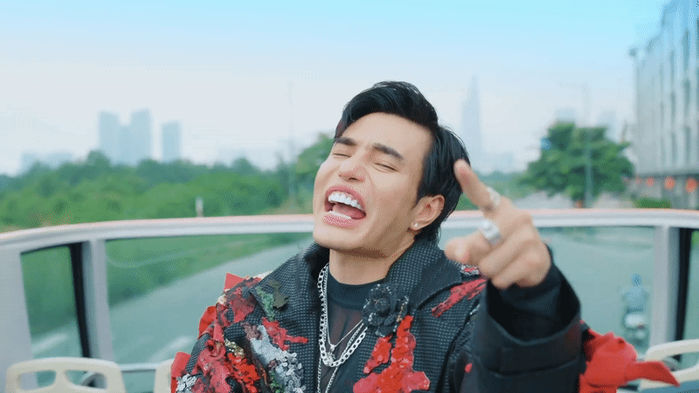 Khi nghệ sĩ Việt bị TikTok 'thao túng tâm lý'