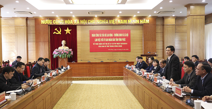 Gần 90% doanh nghiệp ở Vĩnh Phúc nâng lương định kỳ cho người lao động