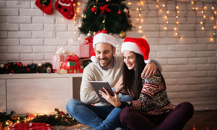 Noel nên tặng quà gì cho người yêu?