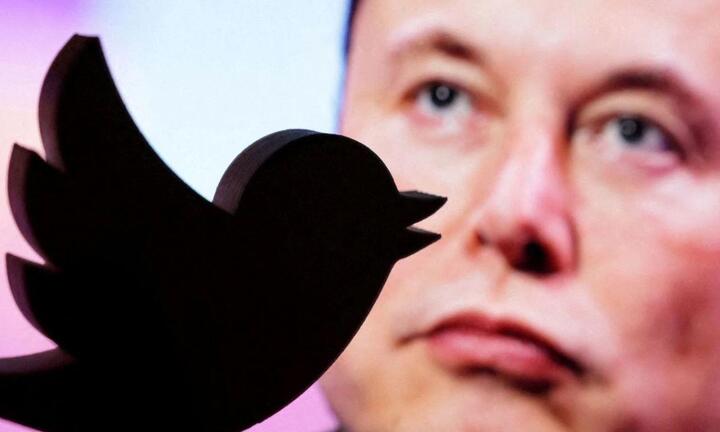 Tỷ phú Elon Musk hỏi người dùng có nên từ chức sếp Twitter không