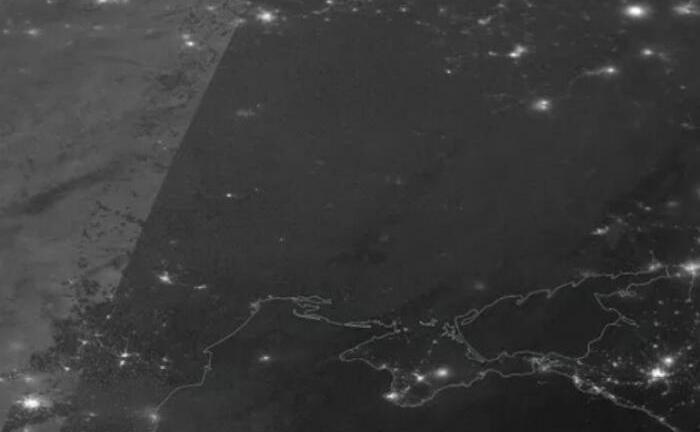 Ukraine chìm trong bóng tối sau loạt tấn công của Nga