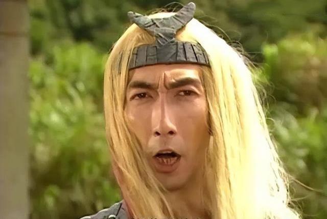 Cuộc sống khắc khổ của diễn viên 'Lộc đỉnh ký': Làm khuân vác, tạp vụ bệnh viện