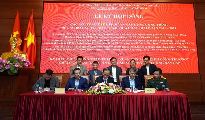 Trao thầu hai dự án thành phần cao tốc Bắc - Nam