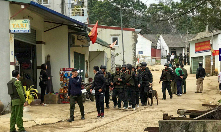 Sơn La: Hơn 300 người truy bắt tên tội phạm ma túy dùng súng chống trả công an