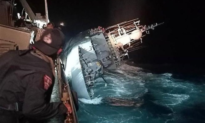 Có thể còn thi thể mắc kẹt trong tàu chiến bị chìm tại Thái Lan