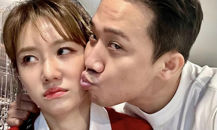 Sao Việt 25/12: Đêm Noel, Hari Won dỗi chồng vì đói