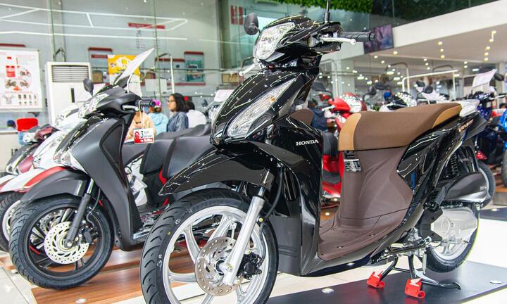 Tổng cục Thuế siết tình trạng bán ôtô, xe máy cao hơn giá niêm yết