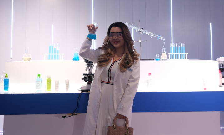 Nghe beauty blogger chia sẻ kinh nghiệm làm đẹp cho da dầu