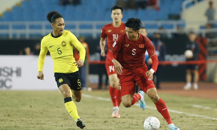 HLV Park Hang Seo: 'Tuyển Việt Nam không chơi bạo lực'