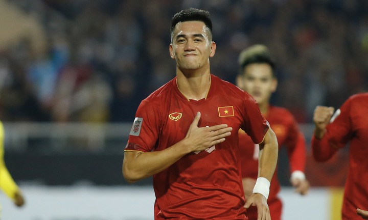 Đè bẹp Malaysia, tuyển Việt Nam chiếm ngôi đầu bảng AFF Cup 2022