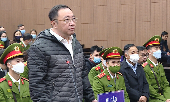 Xử vụ AIC: Luật sư đề nghị giảm nhẹ hình phạt cho cựu GĐ bệnh viện Đồng Nai