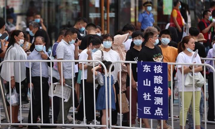 Trung Quốc tiến tới chỉ công bố thông tin COVID-19 hàng tháng