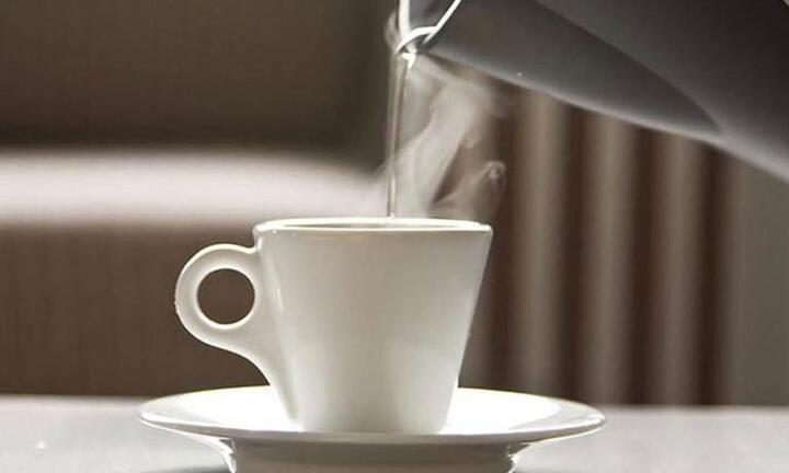 Thói quen buổi sáng nhiều người mắc vô tình làm hại đường tiêu hóa