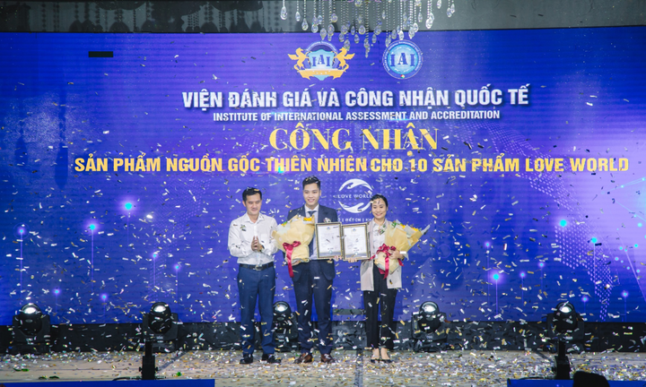 Viện IAI trao chứng nhận sản phẩm thiên nhiên cho 10 sản phẩm Love World