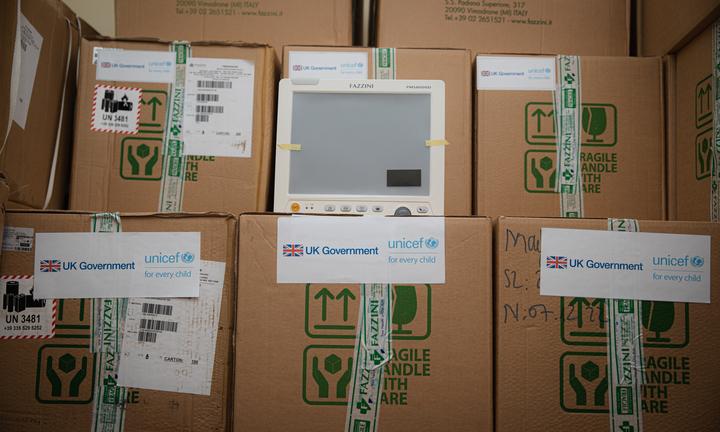 Anh và UNICEF hỗ trợ thiết bị y tế trị giá 600.000 USD cho Việt Nam
