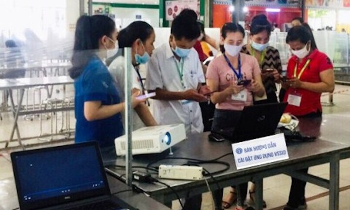 BHXH Việt Nam luôn coi khách hàng như người thân của mình