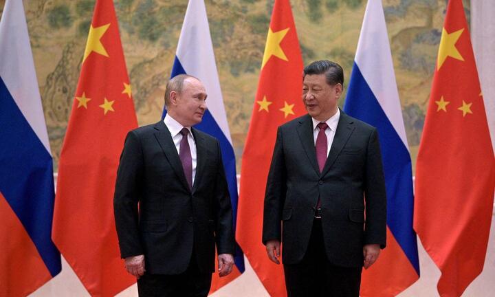 Tổng thống Putin mời Chủ tịch Trung Quốc Tập Cận Bình đến Nga vào năm 2023