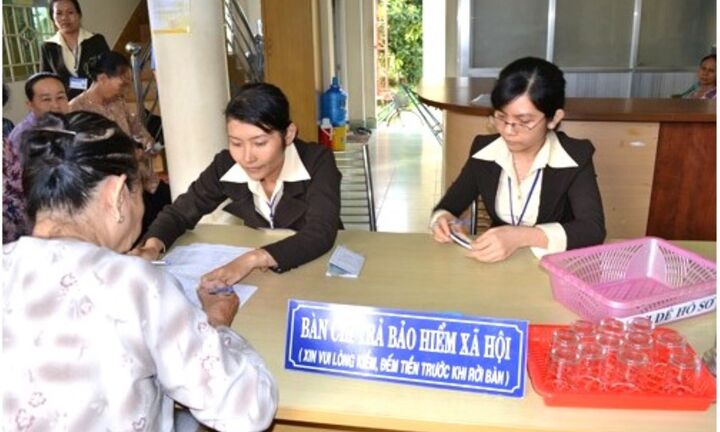 Quỹ BHTN, cứu cánh cho lao động mất việc