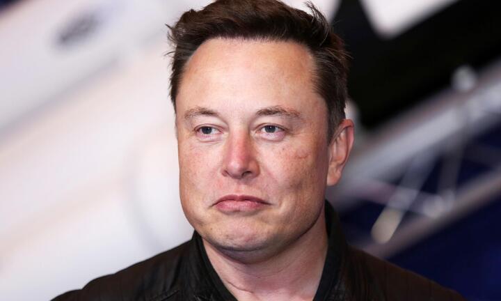 Tỷ phú Elon Musk là người đầu tiên trong lịch sử mất 200 tỷ USD tài sản