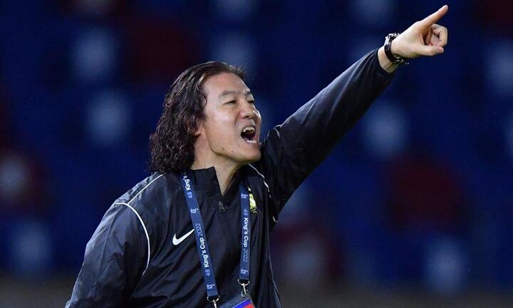 HLV trưởng tuyển Malaysia 'mất tích' sau trận thua Việt Nam