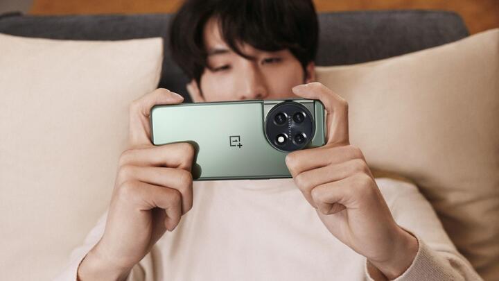 Xem thiết kế OnePlus 11 trước thềm ra mắt chính thức