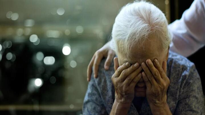 Thừa muối, thiếu kali làm tăng nguy cơ sa sút trí tuệ